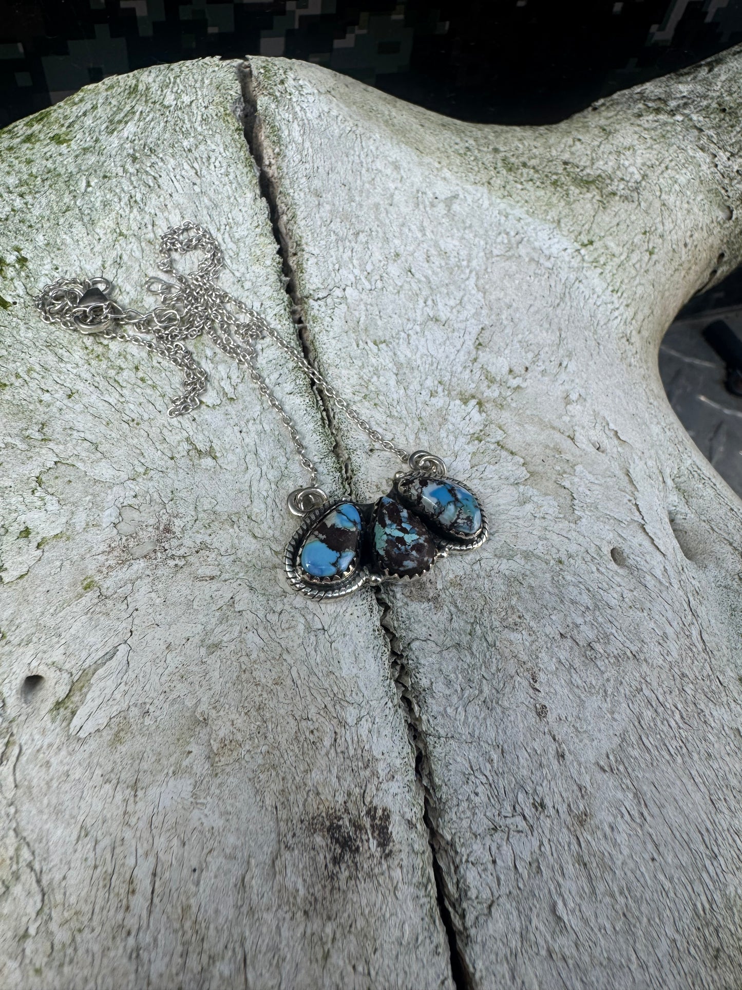 Golden Hills 3 Stone Cluster Necklace