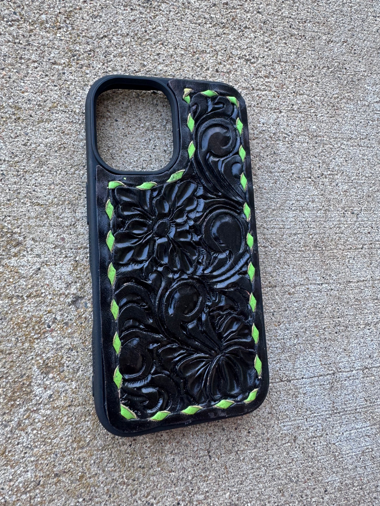 Black Tooled Case w/ Green Buckstitch