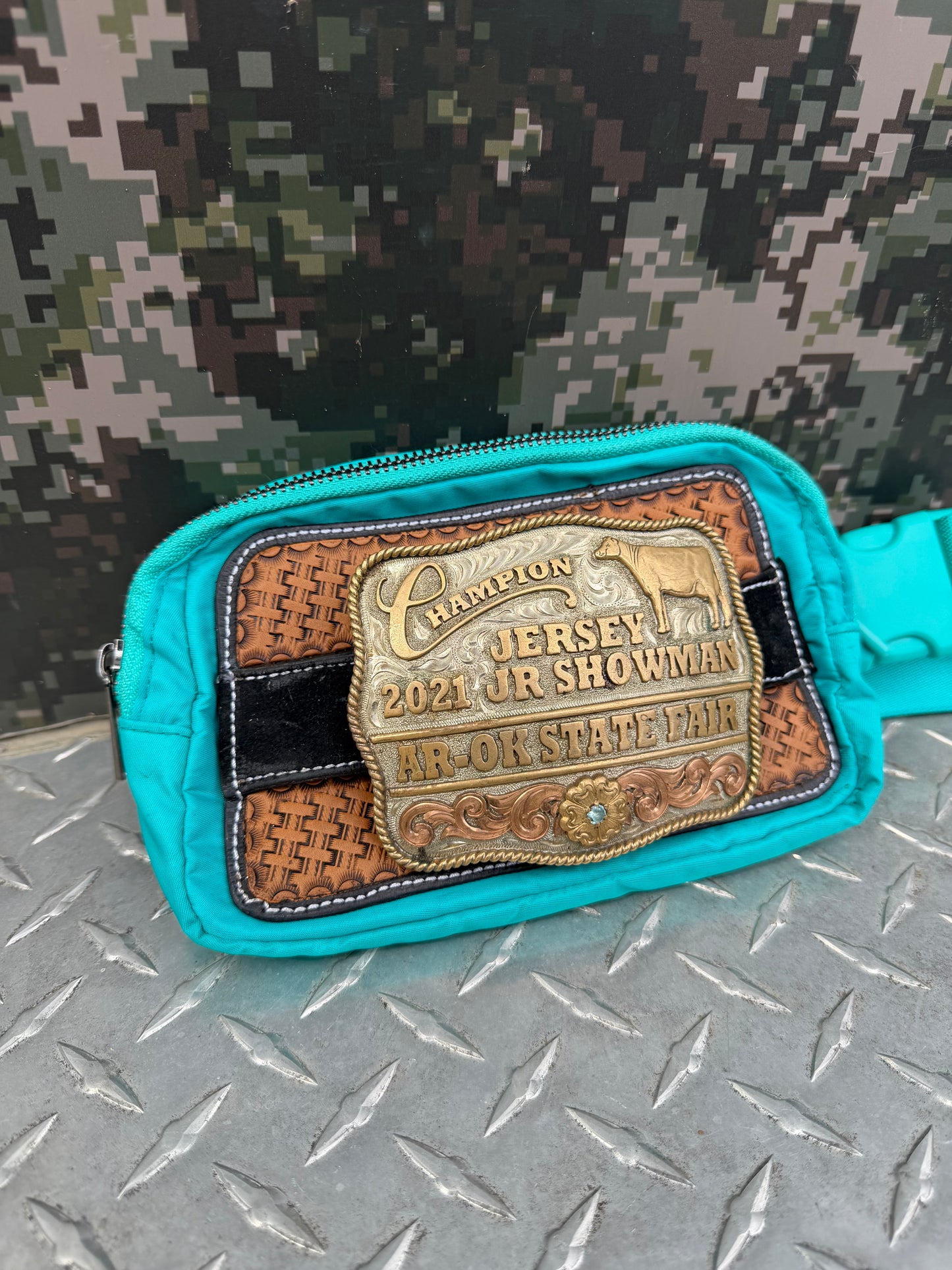 Award Buckle Holder Belt Bag